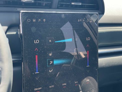 New 2026 GMC Terrain AT4 w/ Technology Package II AWD/4WD image 13