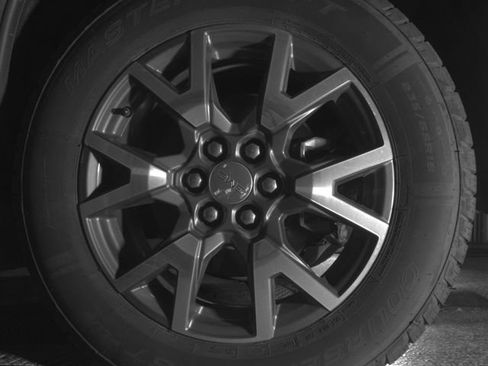 Used 2020 GMC Acadia SLE w/ Driver Convenience Package FWD image 23