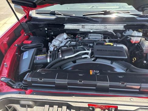 Certified 2020 Chevrolet Silverado 2500 LTZ w/ Safety Package AWD/4WD image 25