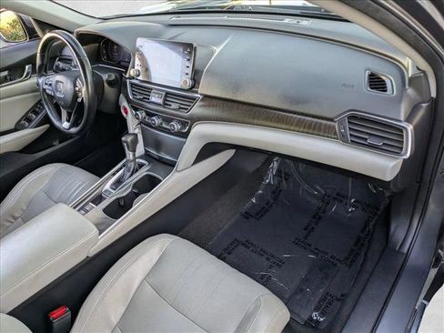 Used 2018 Honda Accord EX-L image 16