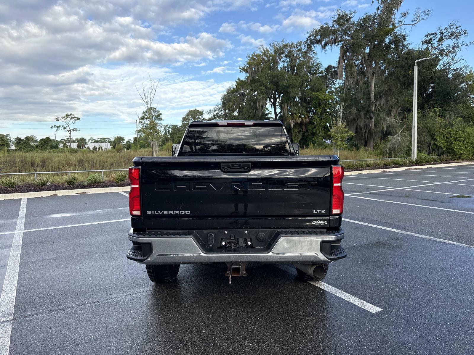 Used 2024 Chevrolet Silverado 2500 LTZ AWD/4WD image 4