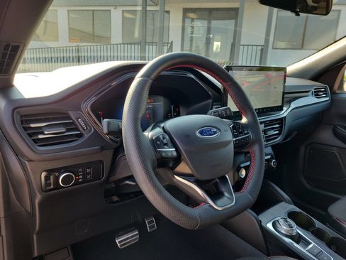 Used 2023 Ford Escape ST-Line w/ Tech Pack #1 AWD/4WD image 21