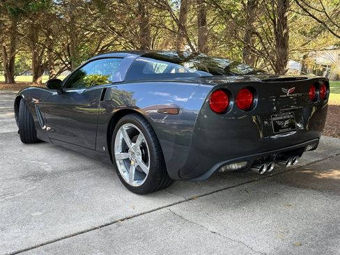 Used 2009 Chevrolet Corvette Coupe RWD image 5