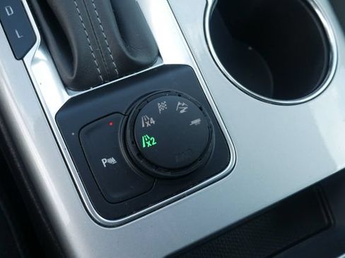 Used 2020 Chevrolet Blazer LT AWD/4WD image 25