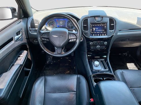 Used 2022 Chrysler 300 S w/ Comfort Group RWD image 22