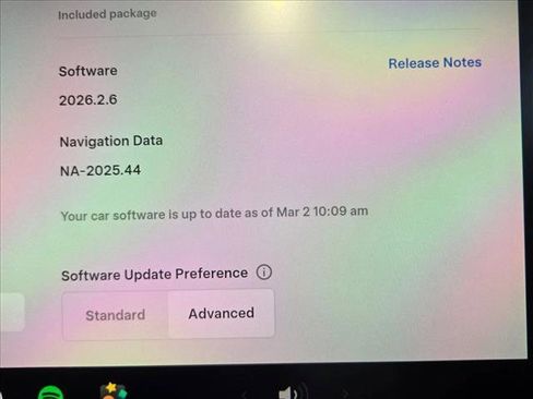 Used 2024 Tesla Model Y Long Range image 12