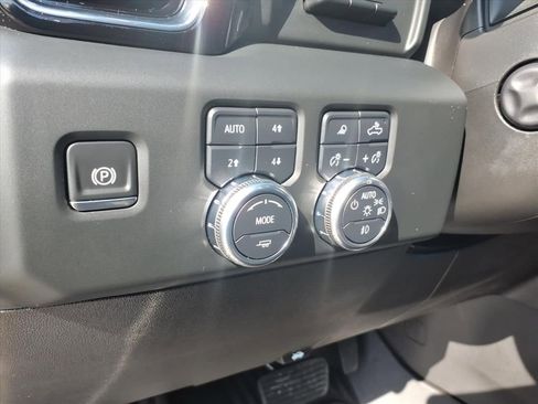 Used 2024 GMC Sierra 1500 Denali w/ Denali Reserve Package image 24