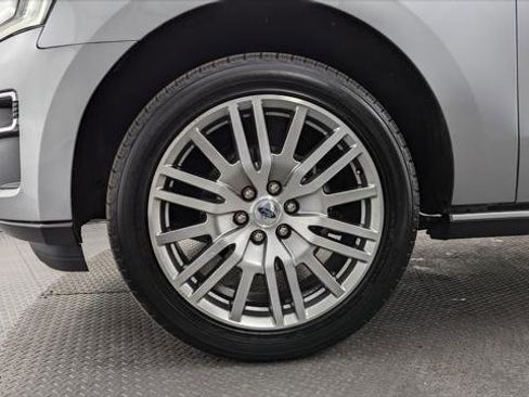 Used 2024 Ford Expedition Limited image 31