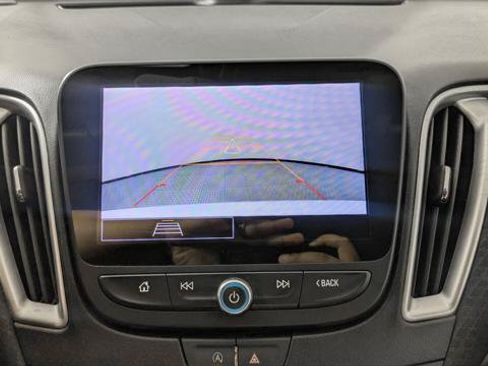 Used 2024 Chevrolet Malibu LT FWD image 30