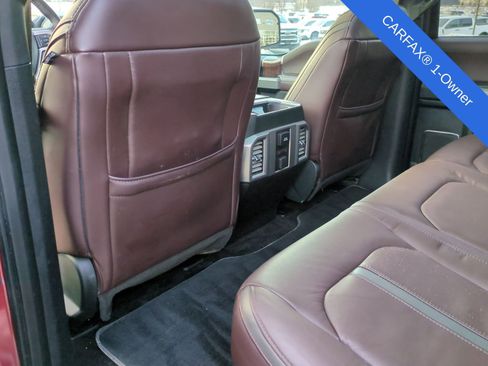 Used 2015 Ford F150 Platinum w/ Equipment Group 701A Luxury image 22