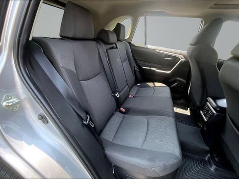 Used 2022 Toyota RAV4 XLE w/ Convenience Package AWD/4WD image 25
