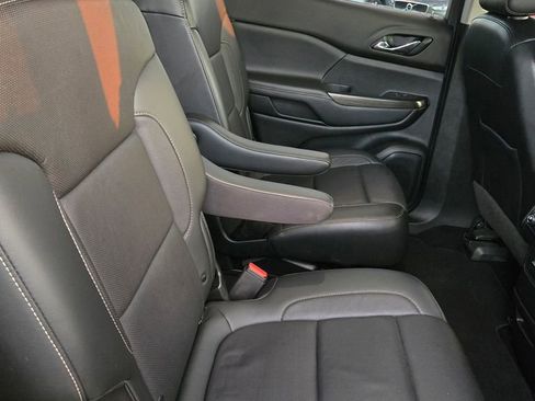 Used 2020 GMC Acadia SLT w/ Driver Alert Package II image 53