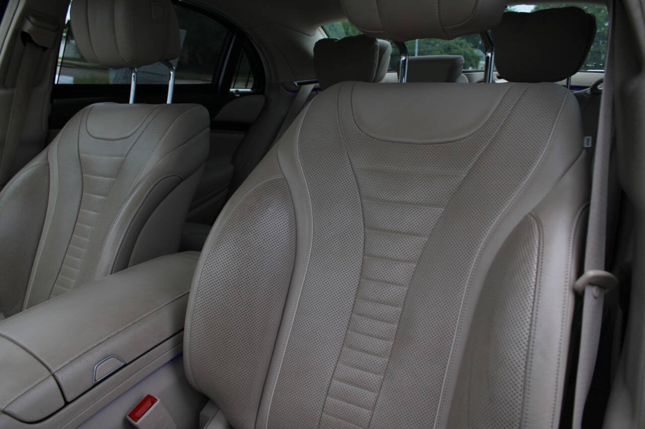 Used 2017 Mercedes-Benz S 550 4MATIC Sedan image 20
