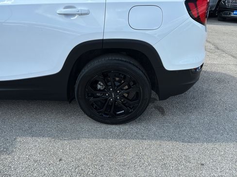 Certified 2021 GMC Terrain SLT w/ Elevation Edition FWD image 11