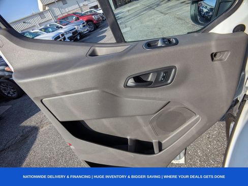 Used 2023 Ford Transit 350 XLT image 30
