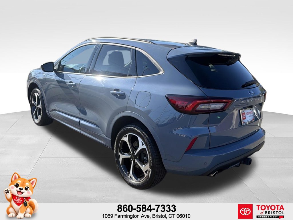 Used 2024 Ford Escape ST-Line Select w/ Tech Pack #2 AWD/4WD image 5