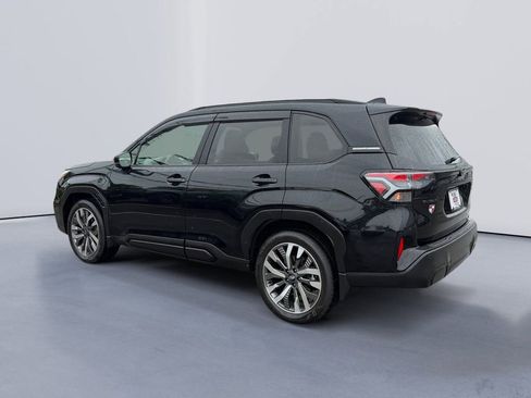 Certified 2025 Subaru Forester Touring AWD/4WD image 5