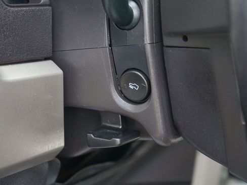 Used 2013 Ford F150 FX4 w/ Luxury Equipment Group AWD/4WD image 17