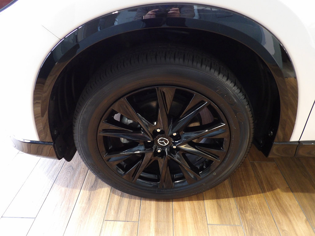Certified 2024 MAZDA CX-5 Carbon Edition AWD/4WD image 9