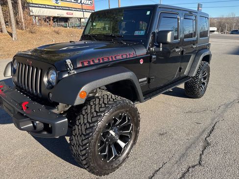 Used 2018 Jeep Wrangler Unlimited Rubicon image 7