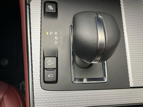 Certified 2025 MAZDA CX-70 Plug-In Hybrid w/ Premium Plus image 29