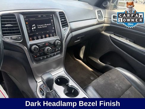 Used 2018 Jeep Grand Cherokee Altitude AWD/4WD image 32