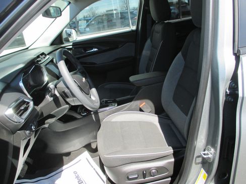 Used 2023 Chevrolet TrailBlazer LT w/ Convenience Package image 14
