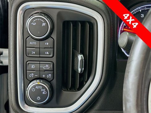 Used 2019 Chevrolet Silverado 1500 LT Trail Boss image 11