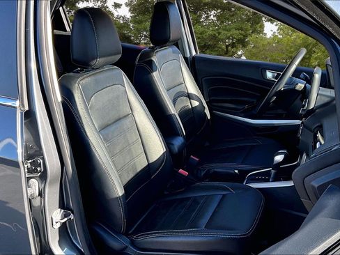 Certified 2020 Ford EcoSport Titanium image 32