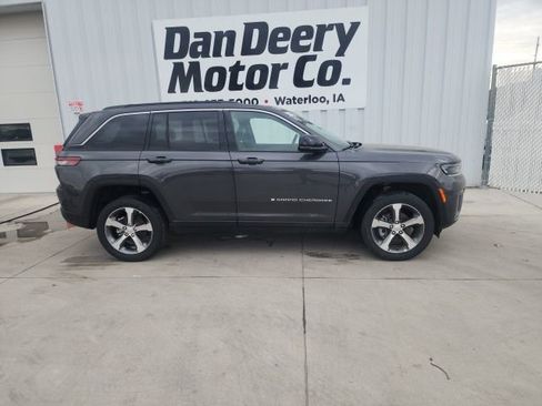 New 2026 Jeep Grand Cherokee Limited image 11