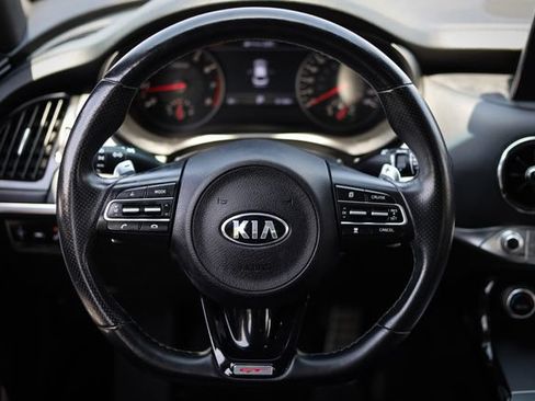Used 2019 Kia Stinger GT1 RWD image 44