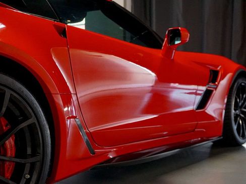 Used 2017 Chevrolet Corvette Grand Sport w/ Z07 Performance Package RWD image 52