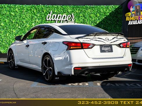 Used 2023 Nissan Altima 2.5 SR w/ SR Premium Package image 9