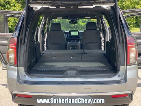 Used 2023 Chevrolet Tahoe LT w/ Luxury Package AWD/4WD image 50