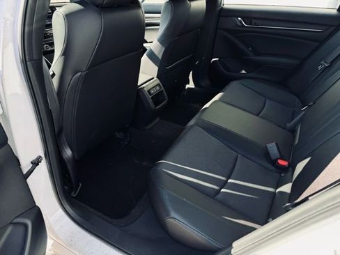 Used 2022 Honda Accord Sport image 17