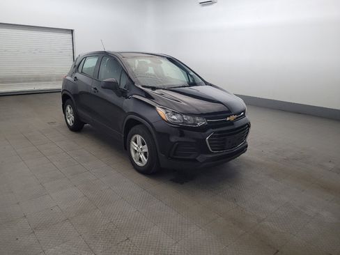 Used 2019 Chevrolet Trax LS w/ LPO, Protection Package AWD/4WD image 13