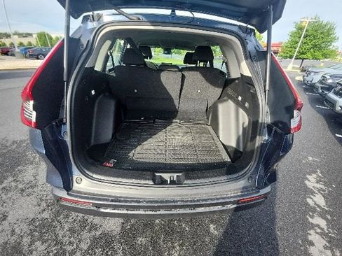 Used 2024 Honda CR-V LX image 9