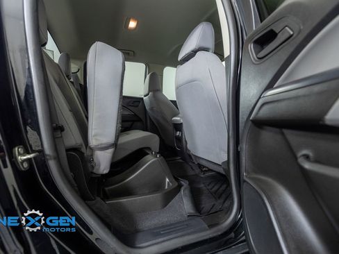 Used 2020 Chevrolet Colorado W/T w/ WT Convenience Package image 38