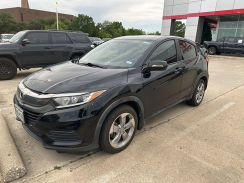 Used 2020 Honda HR-V LX image 1