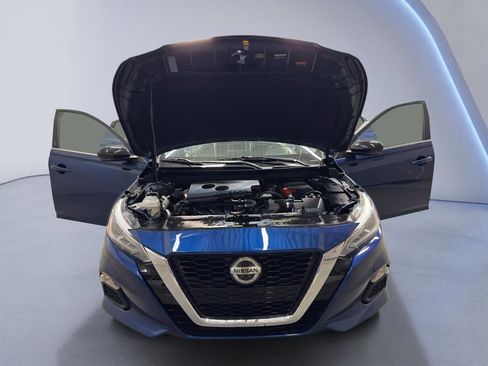 Used 2019 Nissan Altima 2.5 SR w/ SR Premium Package image 8