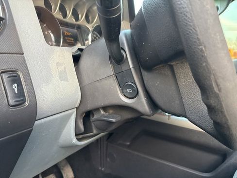 Used 2014 Ford F250 XLT w/ XLT Premium Package image 25