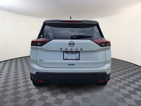 New 2026 Nissan Rogue Dark Armor FWD image 6