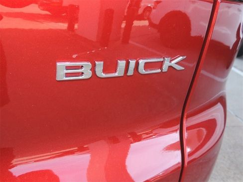 New 2026 Buick Enclave Avenir image 13