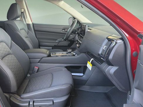 New 2026 Nissan Pathfinder SV AWD/4WD image 11