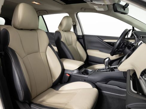 Used 2020 Subaru Outback Limited AWD/4WD image 28