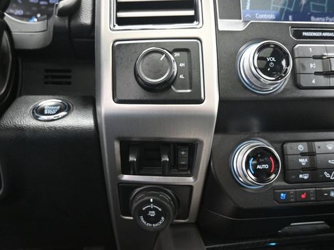 Used 2021 Ford F450 Platinum AWD/4WD image 20