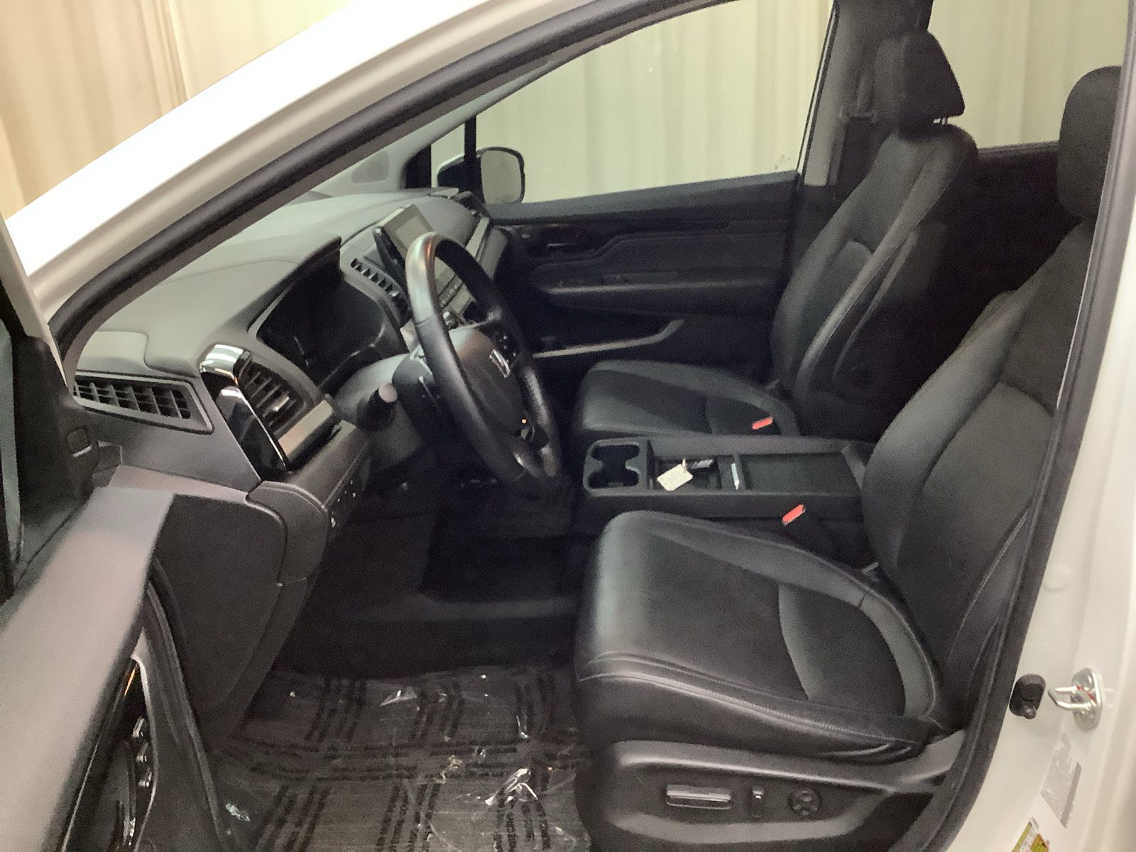 Used 2024 Honda Odyssey Touring image 13