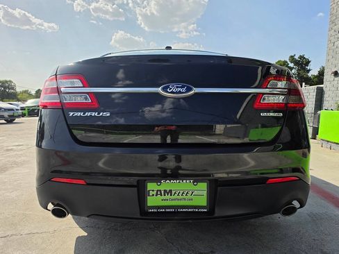 Used 2013 Ford Taurus SE FWD image 16
