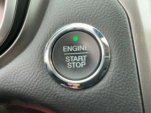 Used 2019 Ford Fusion SEL image 34