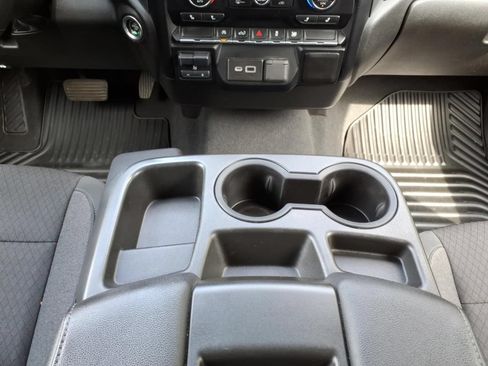 Used 2021 Chevrolet Silverado 1500 LT AWD/4WD image 25